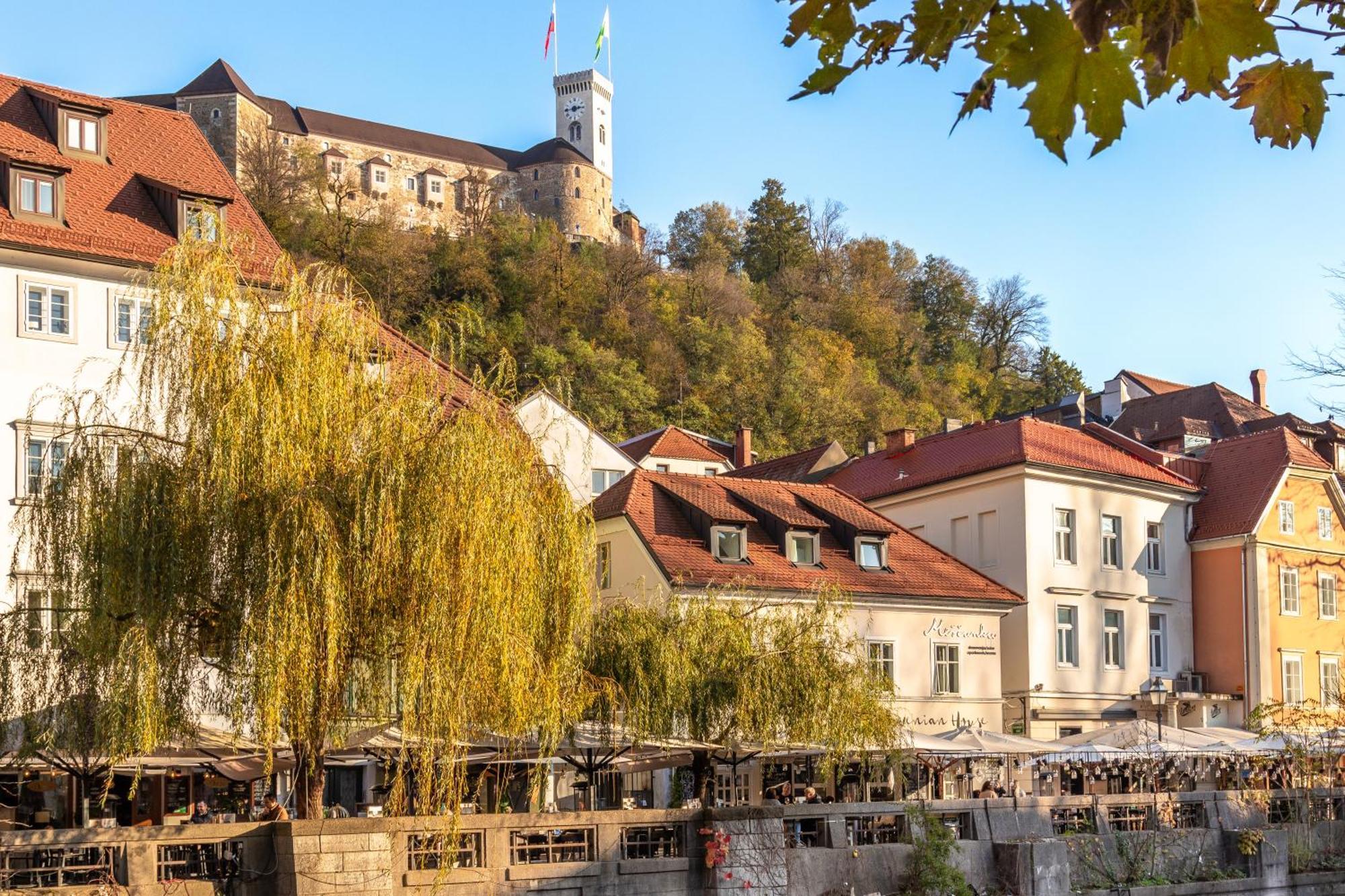 Luxe Penthouse With A Castle View Laibach Exterior foto