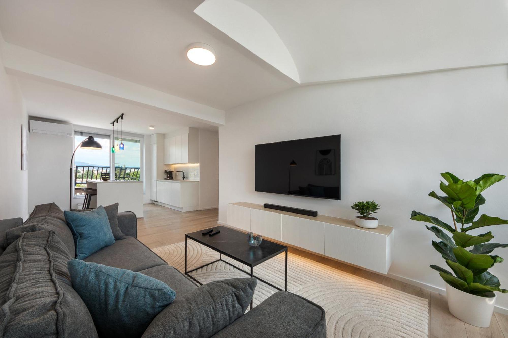 Luxe Penthouse With A Castle View Laibach Exterior foto